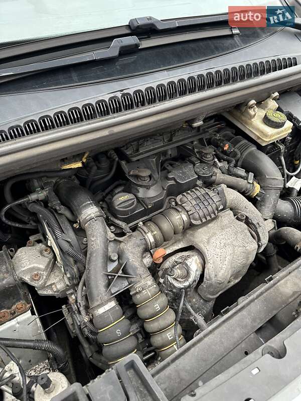 Микровэн Peugeot 5008 2012 в Сумах