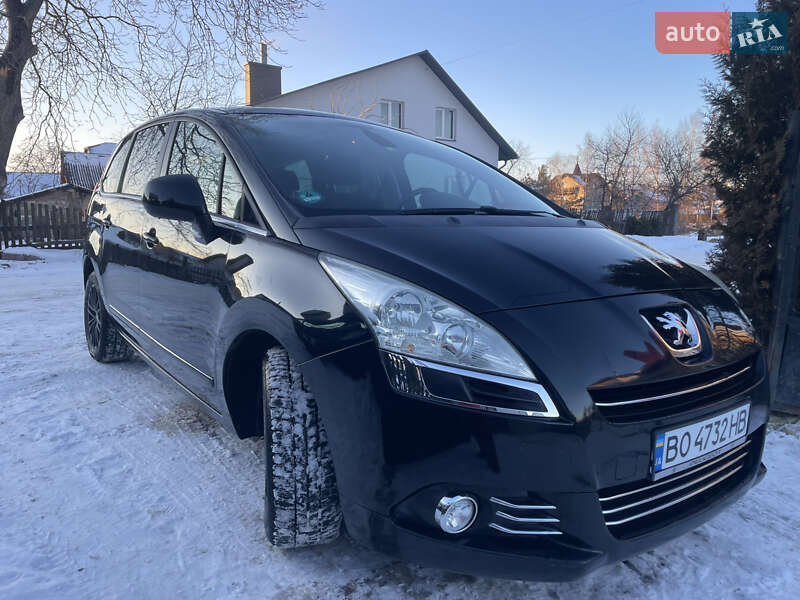 Peugeot 5008 2010