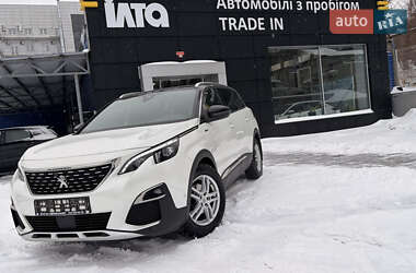 Позашляховик / Кросовер Peugeot 5008 2020 в Києві