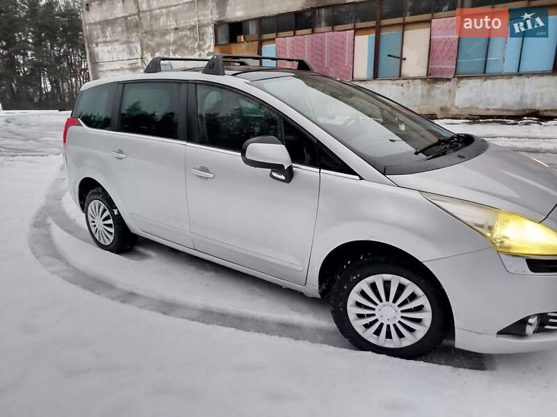 Микровэн Peugeot 5008 2009 в Харькове фото 6 Микровэн Peugeot 5008 2009 в Харькове