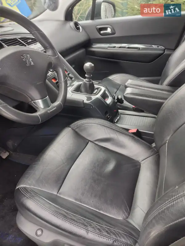 Peugeot 5008