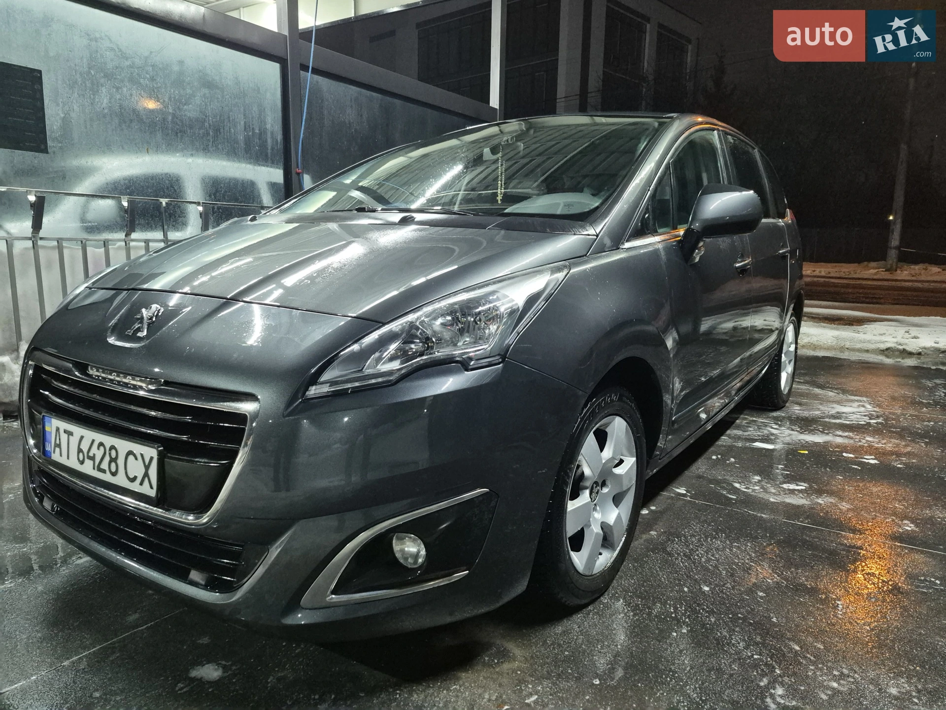 2013 Peugeot 5008 - фото 1