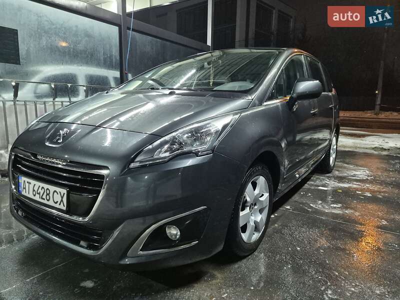 Peugeot 5008 2013