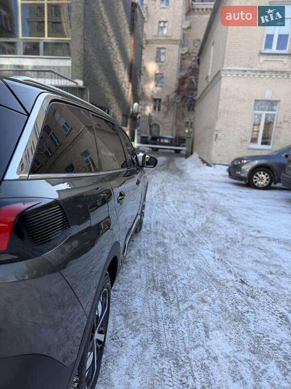 Внедорожник / Кроссовер Peugeot 5008 2020 в Киеве фото 7 Внедорожник / Кроссовер Peugeot 5008 2020 в Киеве