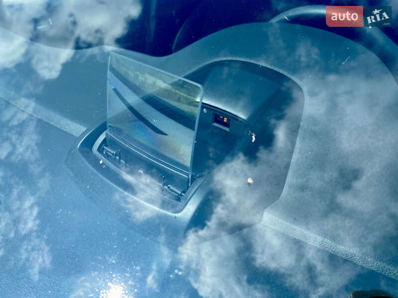 Микровэн Peugeot 5008 2012 в Львове