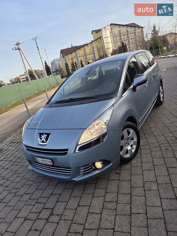 Микровэн Peugeot 5008 2010 в Львове фото 3 Микровэн Peugeot 5008 2010 в Львове