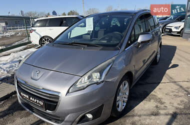 Микровэн Peugeot 5008 2014 в Киеве