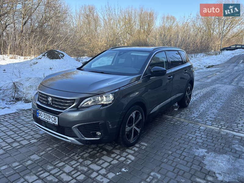 Внедорожник / Кроссовер Peugeot 5008 2017 в Тернополе