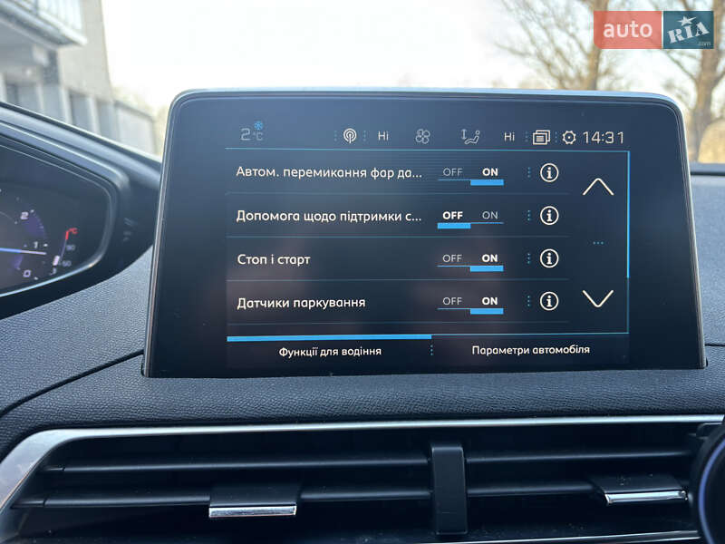 Внедорожник / Кроссовер Peugeot 5008 2017 в Тернополе