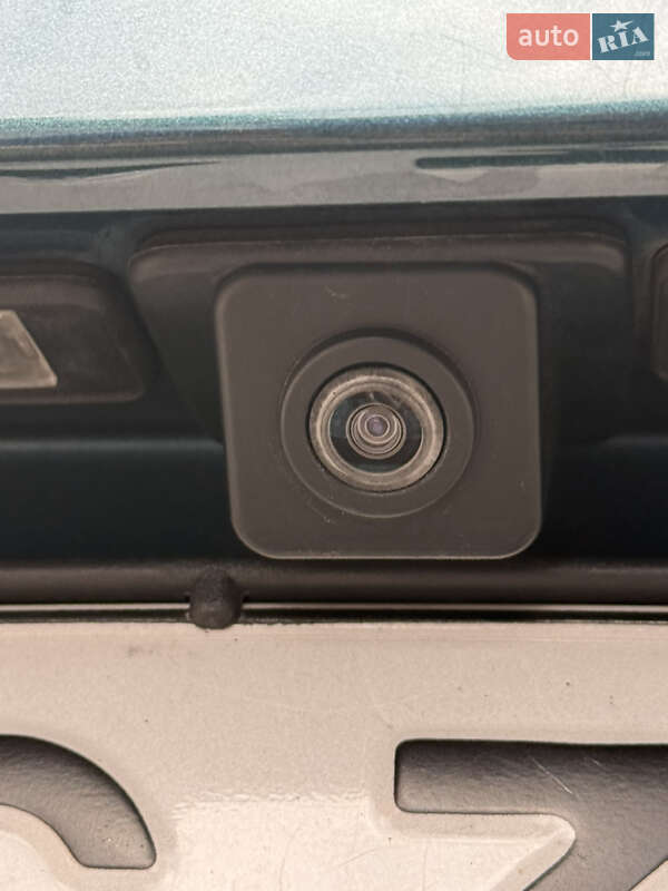 Позашляховик / Кросовер Peugeot 5008 2018 в Стрию