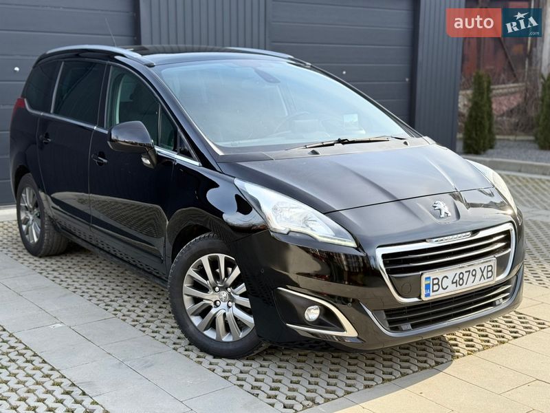 Микровэн Peugeot 5008 2015 в Самборе