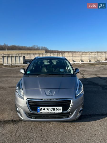 Микровэн Peugeot 5008 2015 в Виннице