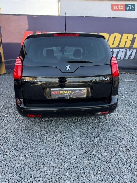 Микровэн Peugeot 5008 2013 в Стрые