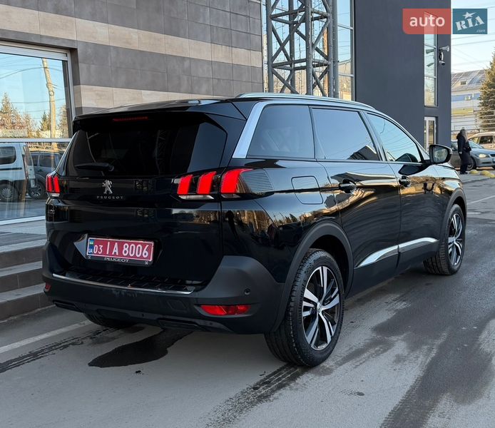Внедорожник / Кроссовер Peugeot 5008 2019 в Тернополе