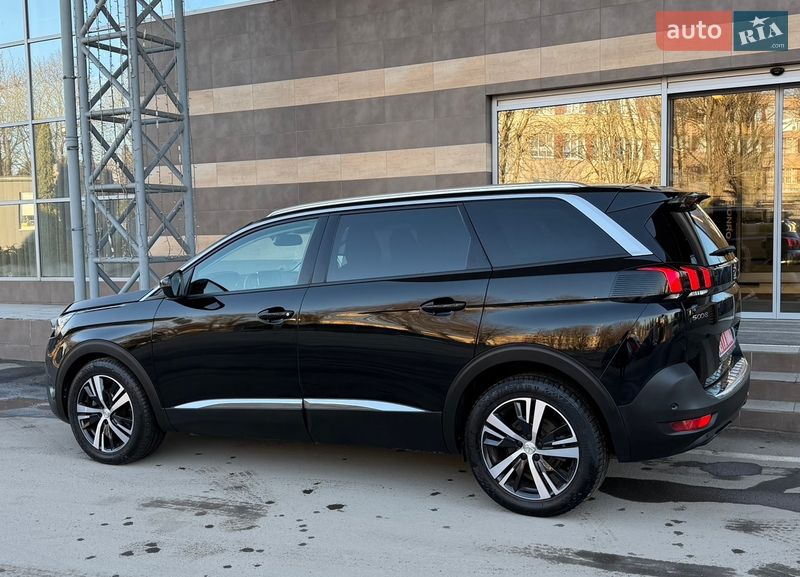 Внедорожник / Кроссовер Peugeot 5008 2019 в Тернополе