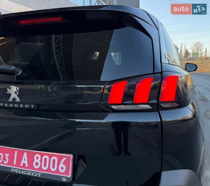 Внедорожник / Кроссовер Peugeot 5008 2019 в Тернополе