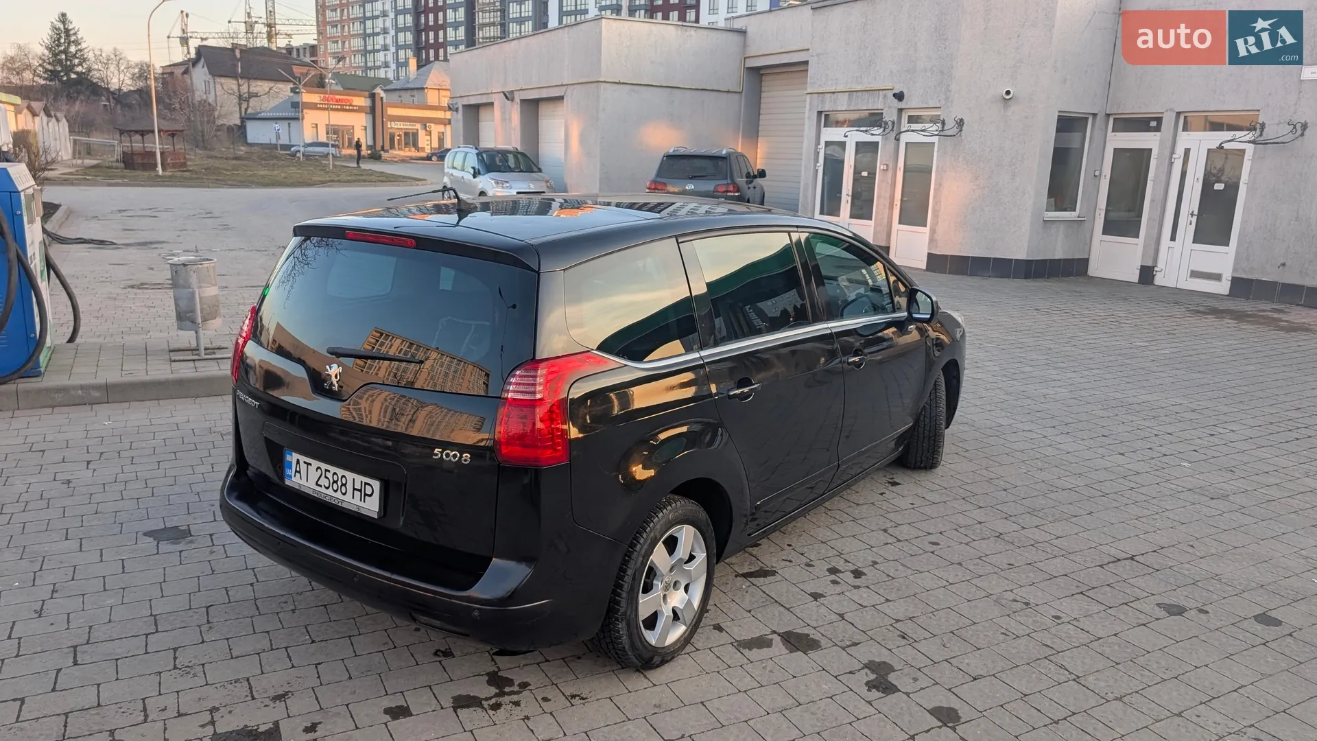2010 Peugeot 5008 - мініатюра 4