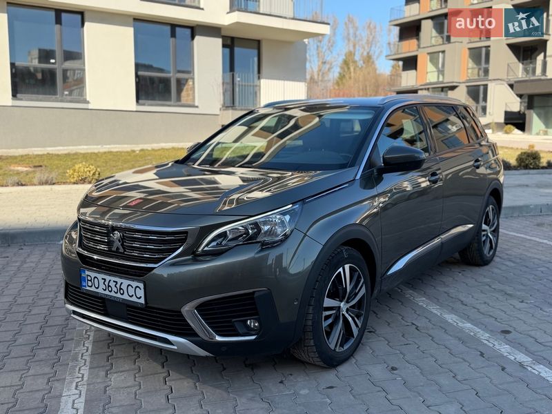 Внедорожник / Кроссовер Peugeot 5008 2017 в Тернополе