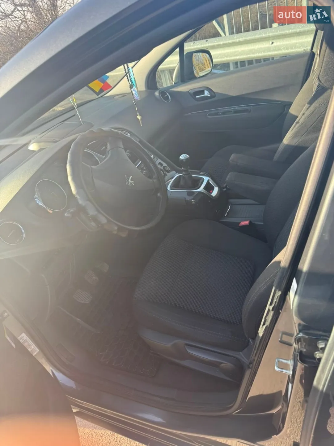 2010 Peugeot 5008 - мініатюра 22