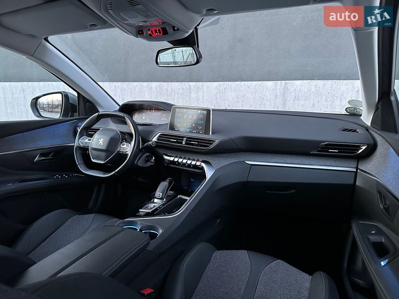 Внедорожник / Кроссовер Peugeot 5008 2020 в Тернополе