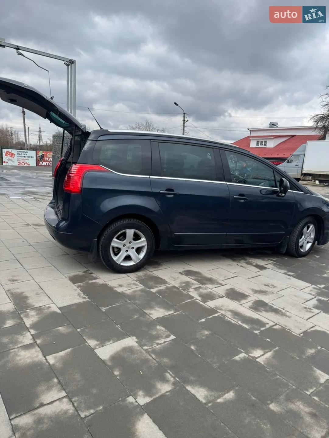 2014 Peugeot 5008 - мініатюра 2