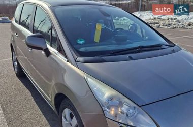 Микровэн Peugeot 5008 2012 в Ровно
