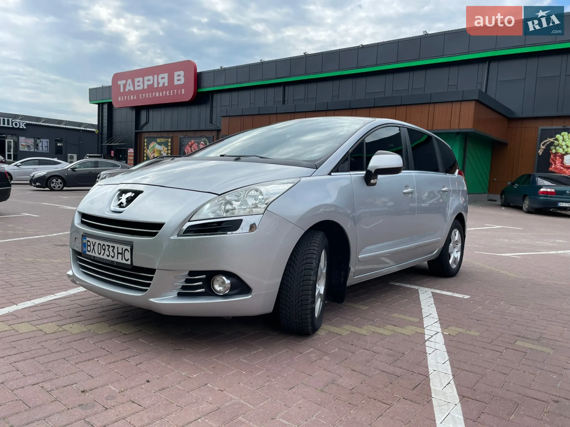 2010 Peugeot 5008 - мініатюра 2