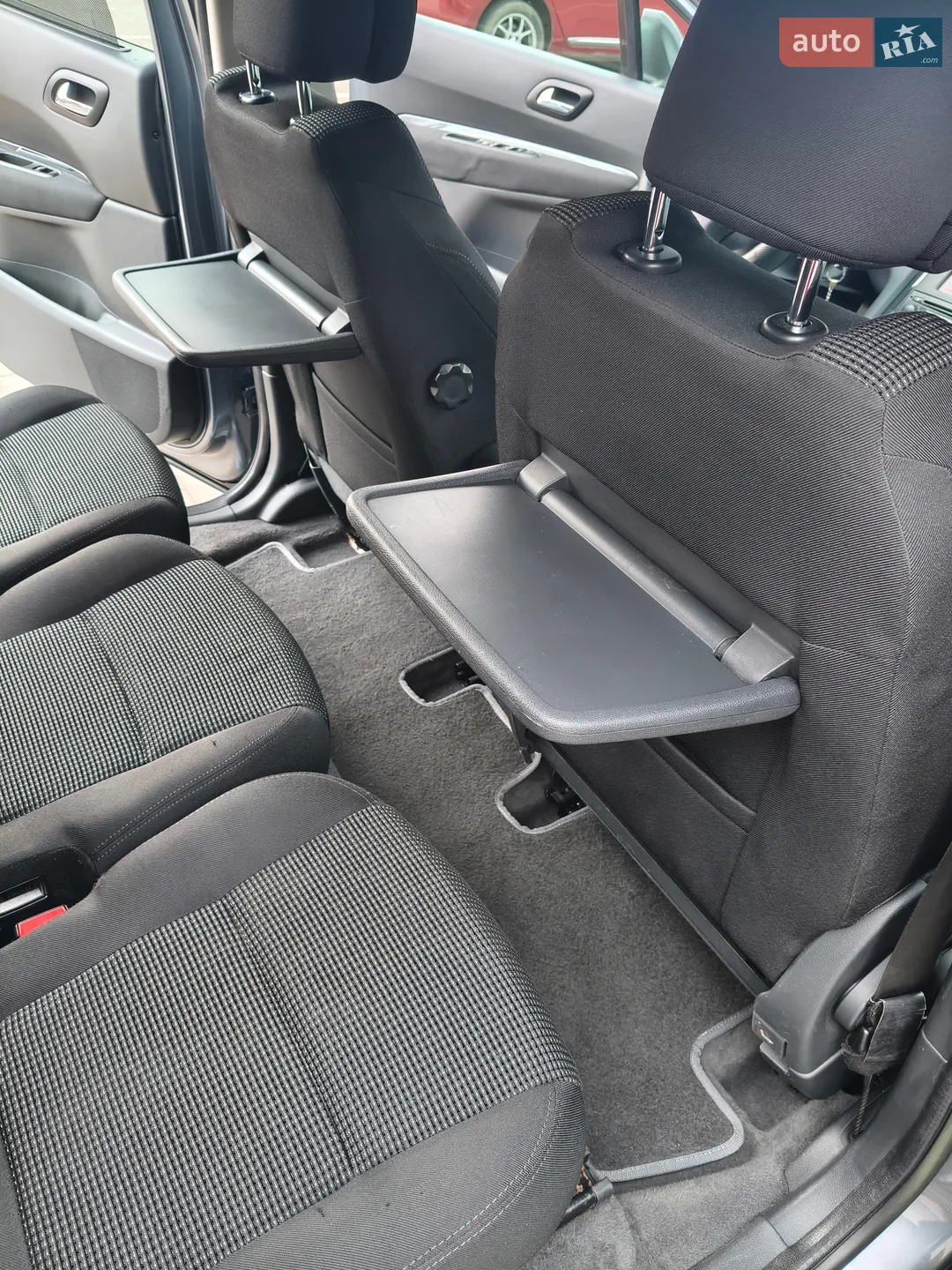 2011 Peugeot 5008 - мініатюра 13