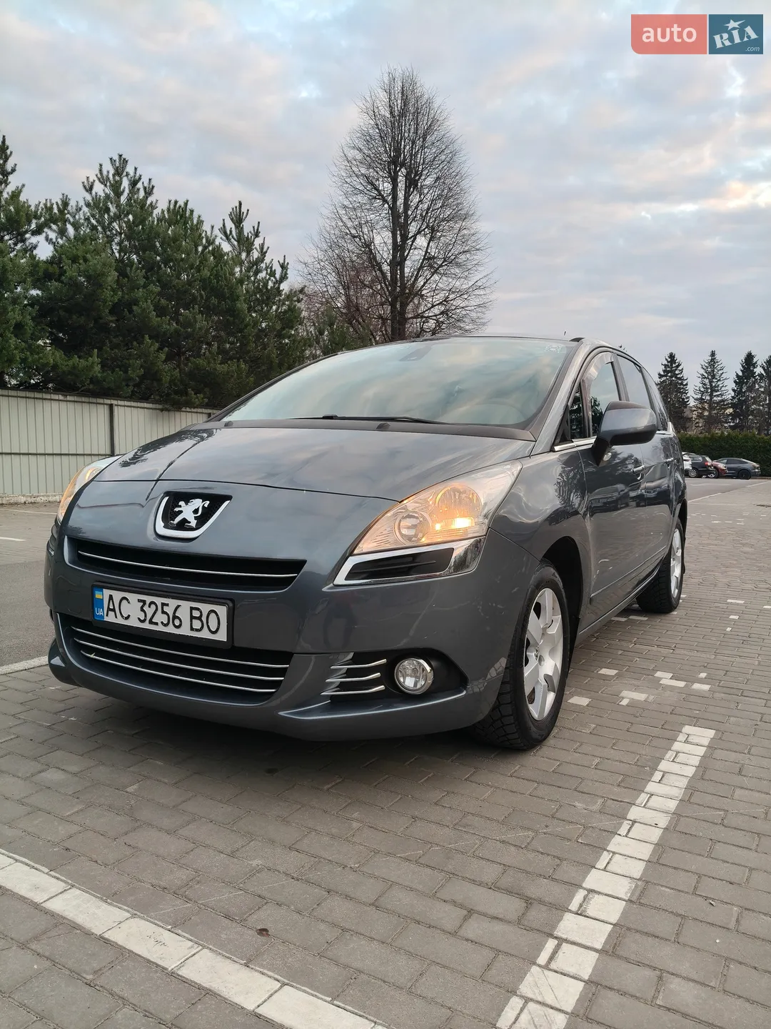 2011 Peugeot 5008 - мініатюра 14
