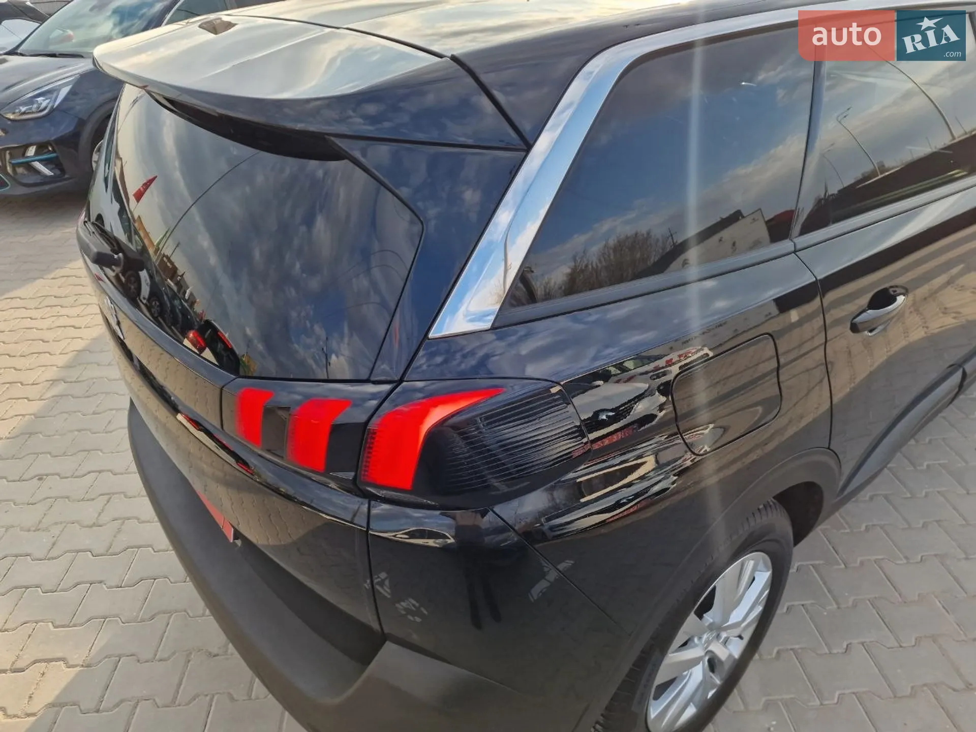 2019 Peugeot 5008 - мініатюра 14