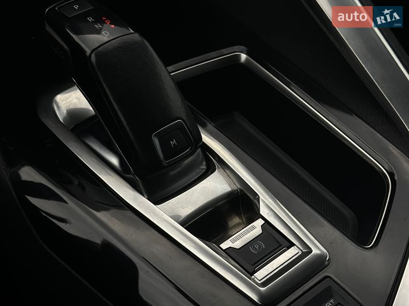 Внедорожник / Кроссовер Peugeot 5008 2017 в Львове фото 50 Внедорожник / Кроссовер Peugeot 5008 2017 в Львове