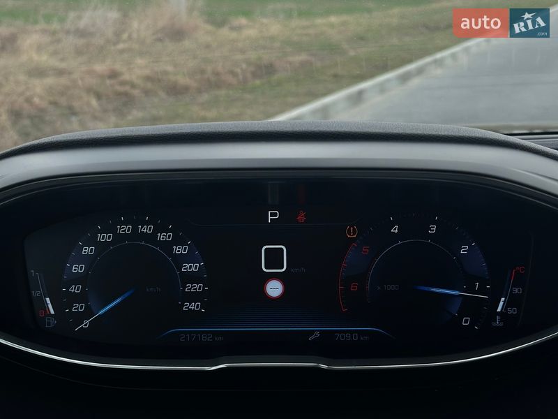 Внедорожник / Кроссовер Peugeot 5008 2017 в Львове фото 52 Внедорожник / Кроссовер Peugeot 5008 2017 в Львове