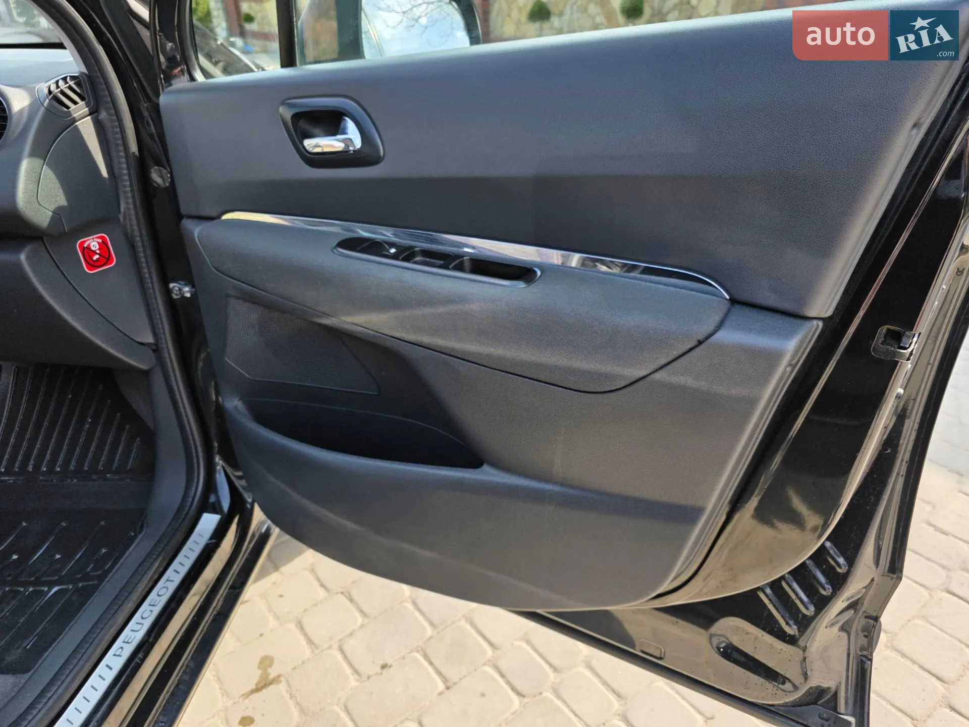 2014 Peugeot 5008 - мініатюра 3