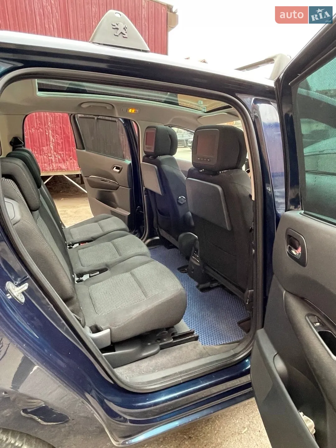 2010 Peugeot 5008 - мініатюра 12