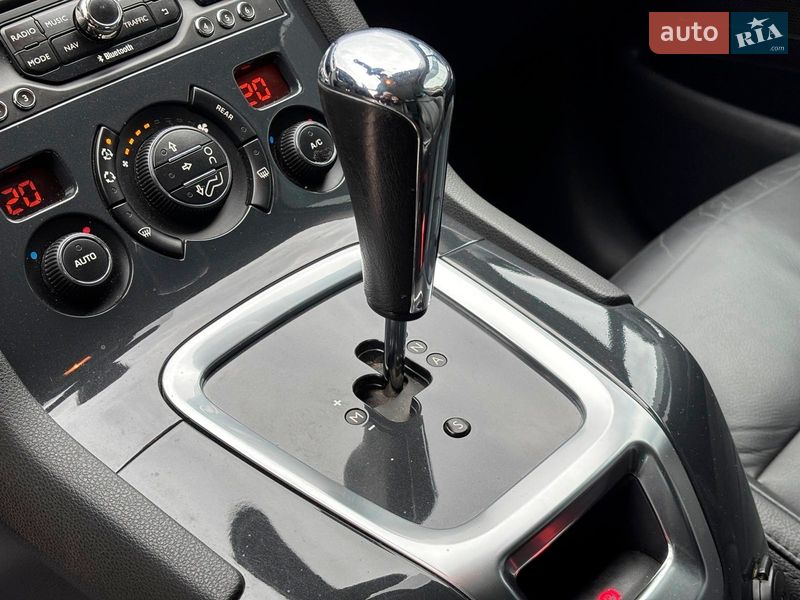 Микровэн Peugeot 5008 2014 в Львове фото 28 Микровэн Peugeot 5008 2014 в Львове