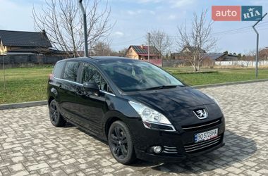 Микровэн Peugeot 5008 2011 в Здолбунове