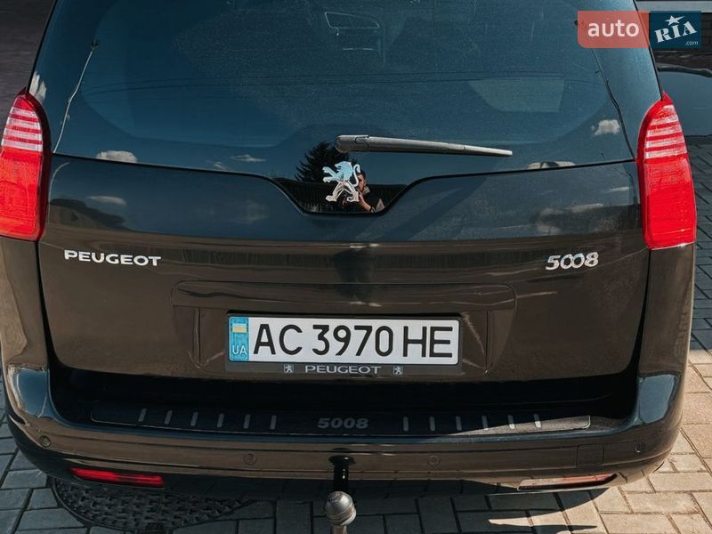 Микровэн Peugeot 5008 2010 в Луцке