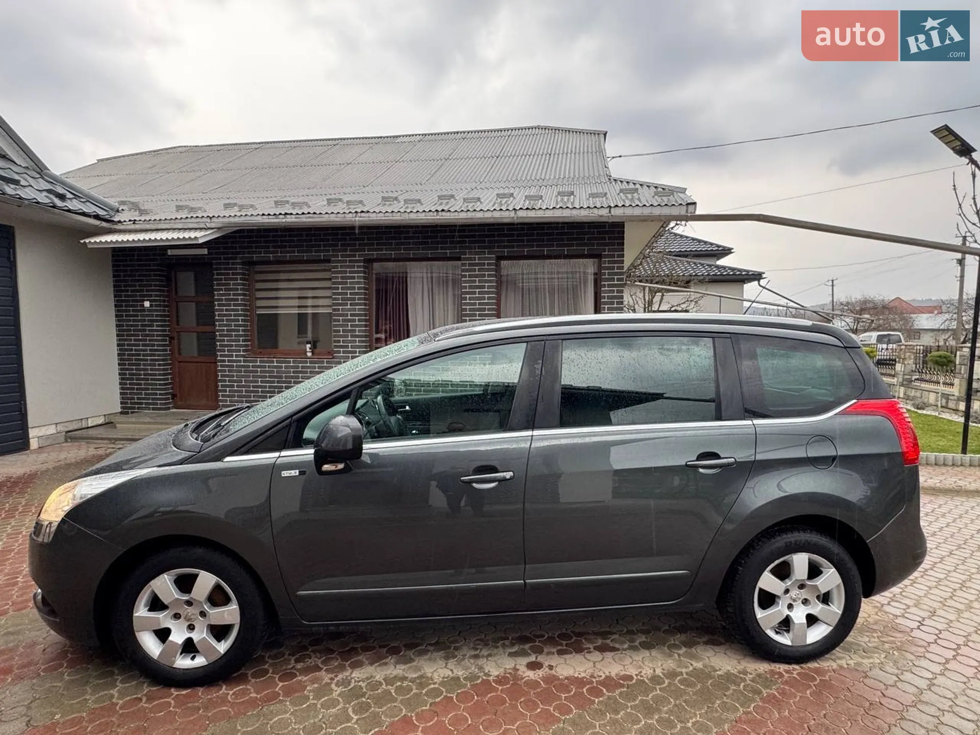 2013 Peugeot 5008 - мініатюра 2