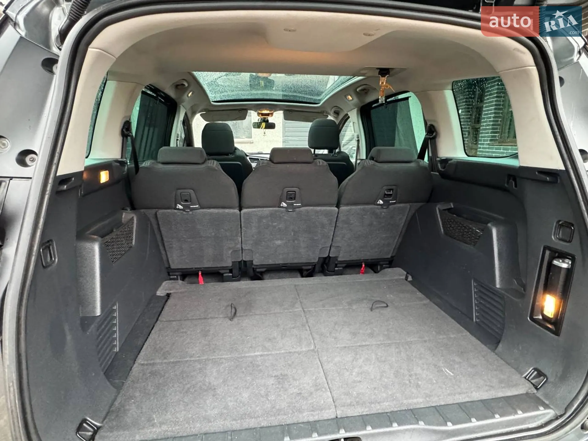 2013 Peugeot 5008 - мініатюра 8
