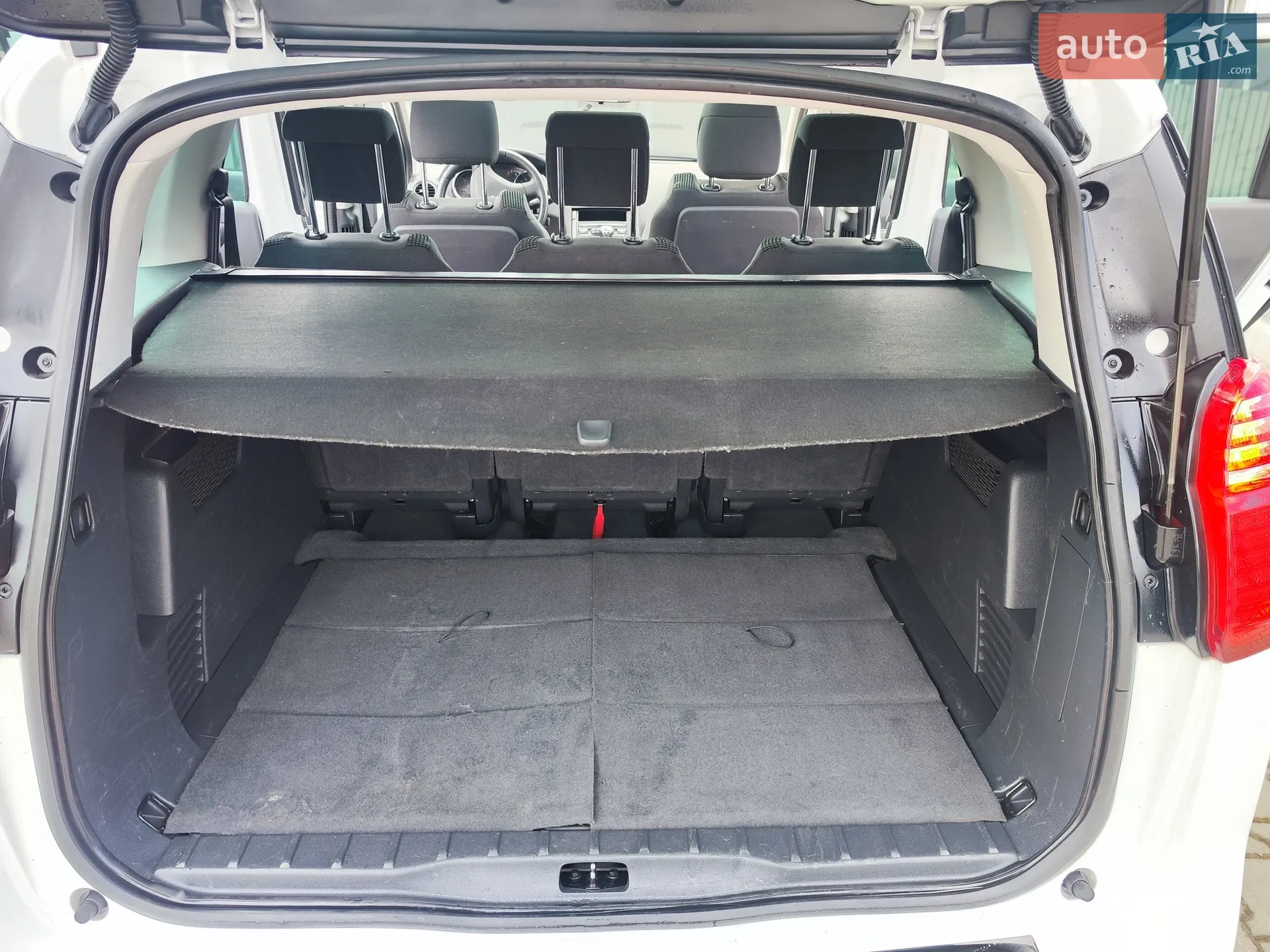 2016 Peugeot 5008 - мініатюра 76