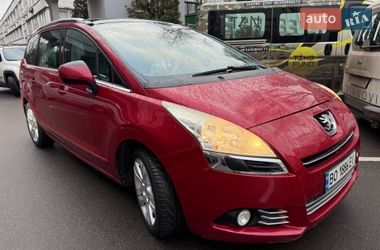 Мікровен Peugeot 5008 2011 в Києві