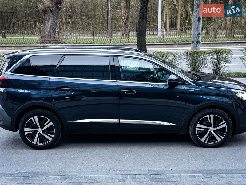 Позашляховик / Кросовер Peugeot 5008 2018 в Львові