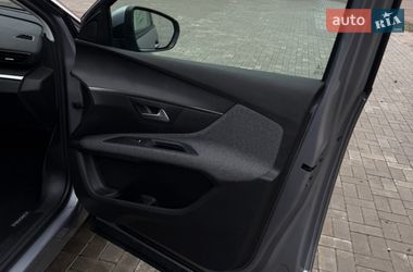 Внедорожник / Кроссовер Peugeot 5008 2020 в Черкассах