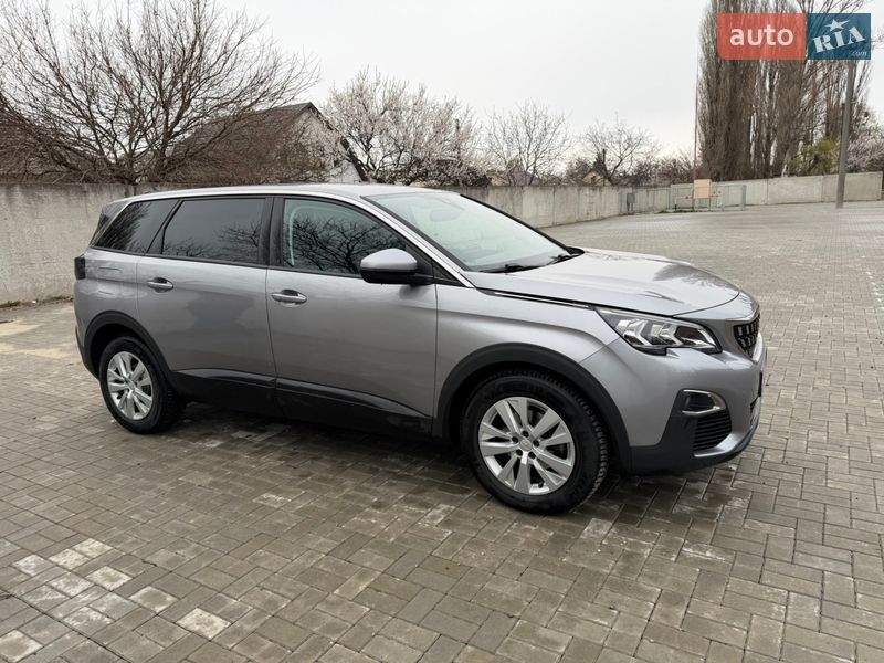 Позашляховик / Кросовер Peugeot 5008 2020 в Черкасах