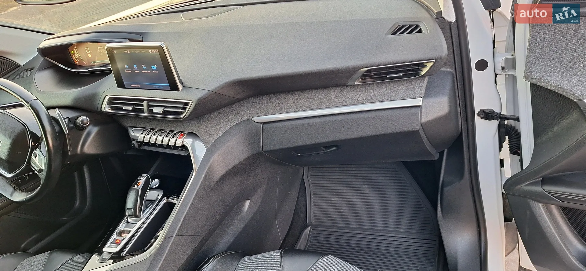 2017 Peugeot 5008 - мініатюра 14