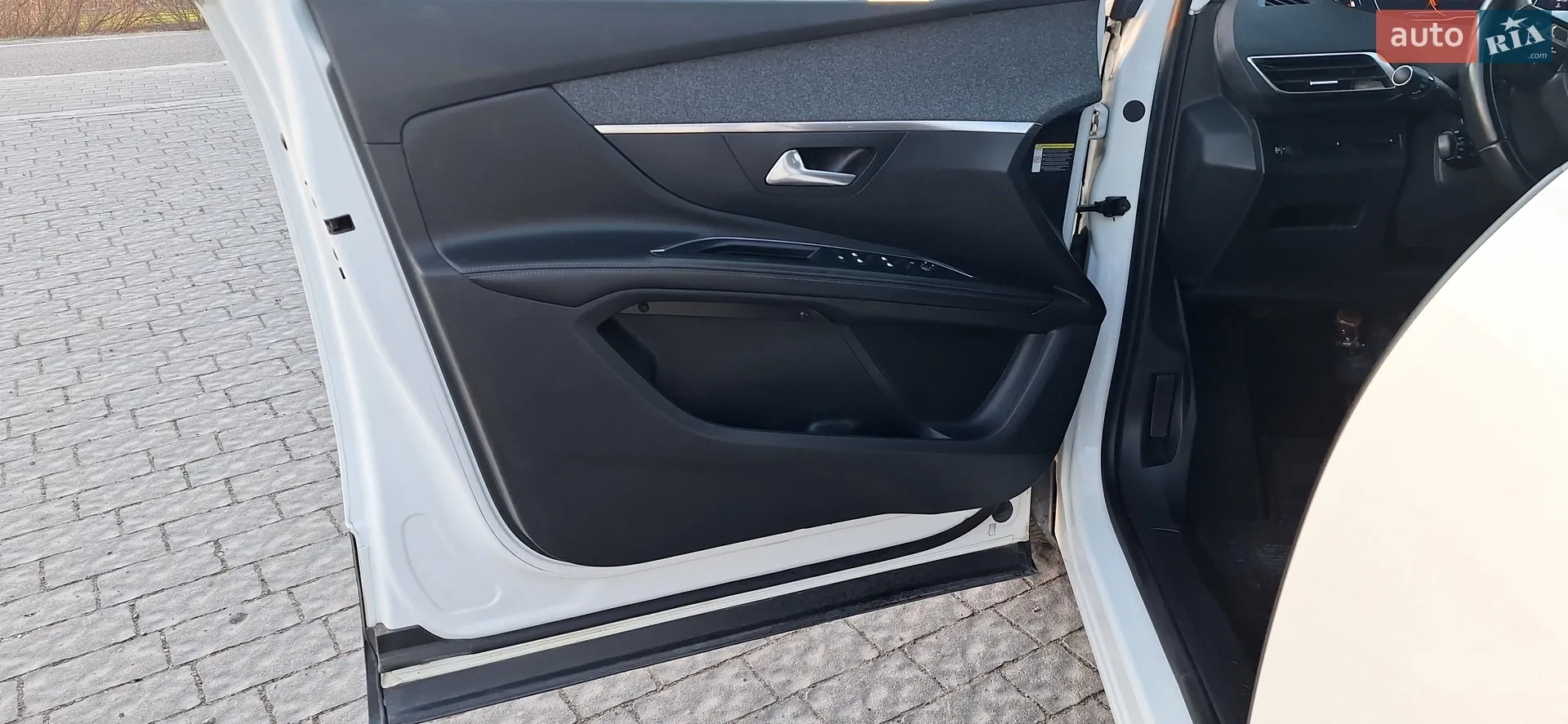2017 Peugeot 5008 - мініатюра 19