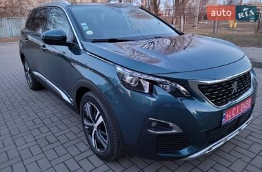 Внедорожник / Кроссовер Peugeot 5008 2019 в Черкассах