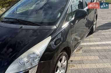 Микровэн Peugeot 5008 2010 в Львове