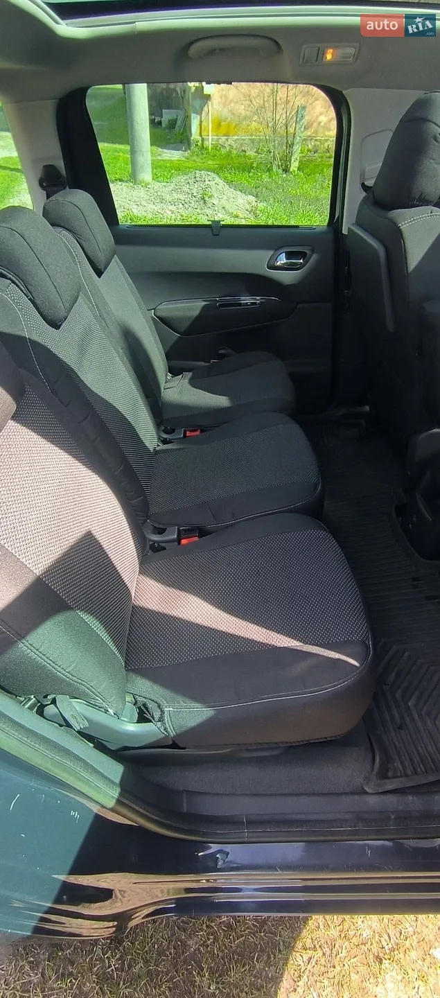 2011 Peugeot 5008 - мініатюра 12
