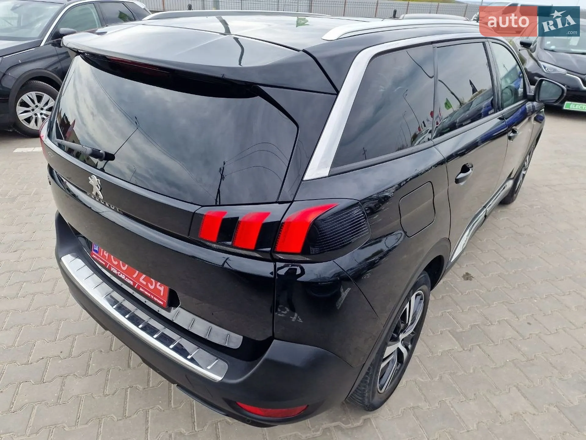 2020 Peugeot 5008 - мініатюра 9